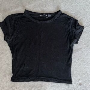 Pretty Little Thing Black Tee Crop